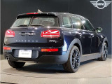 BMWのお車は、“駆け抜ける歓び”を体現しております。走行の安定性とコーナリングの良さを追求し、思い通りにハンドルの操作可能です。