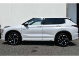 アウトランダー PHEV 2.4 P 4WD 