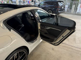 BMW正規認定中古車はもちろん全国各地のBMW正規ディーラーにて点検修理、保証対応が可能です。遠方のお客様やご転勤の多い方にも、安心してお乗り頂けます。