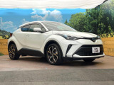 大好評のボディコーティング「弾スプラッシュコート」もご納車までに施工可能。通常のガラスコートと異なる、耐久年数6年の無機質ガラスコーティングが、ボディをキレイな状態に保ってくれます。