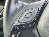 【ステアリングスイッチ】運転中、前方から目線をそらすことなく、オーディオ等の操作が可能な便利機能!安心&快適なドライブを演出してくれます♪
