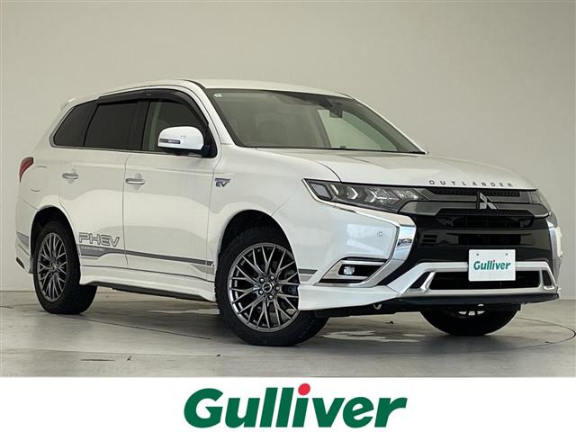アウトランダーPHEV 2.4 G プラスパッケージ 4WD 4WD 修復歴無し