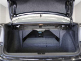 リアシートを使用しない時は倒せば更に広々ラゲッジスペースの出来上がりです、たくさんの荷物が積み込み可能です!