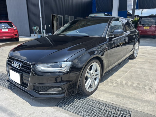 A4 2.0 TFSI Sラインパッケージ 
