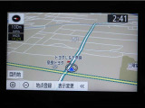 ナビゲーションを装備。タッチパネル式で使い易く、お出かけも楽々です♪