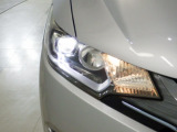 【LEDヘッドライト】LEDヘッドライトは消費電力が少ないので寿命が長いですよ!明るさも十分で、夜間走行の負担を和らげてくれます!