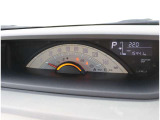 入庫時・販売時・納車前に、弊社基準の68項目に及ぶ点検整備を実施しております。