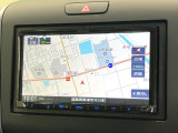 【ナビゲーション】使いやすいナビで目的地までしっかり案内してくれます。各種オーディオ再生機能も充実しており、お車の運転がさらに楽しくなります!!