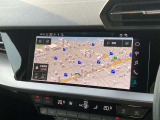 MMIナビゲーション搭載 地図データ最新版にアップデート後ご納車させていただきますのでご安心くださいませ。