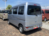 静岡ダイハツの直営店舗同士であれば、お住まいから最寄りの店舗にお車を取り寄せてご商談いただくことも可能です。