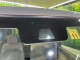 【ホンダセンシング】走行中に前方の車両等を認識し、衝突しそうな時は警報とブレーキで衝突回避と被害軽減をアシスト。より安全にドライブをお楽しみいただけます。