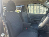 万一の衝突に備えて、いつでも安心して運転できるようエアバックシステムなどの安全装備を標準搭載!!