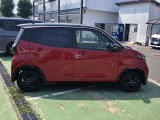 お車でお越しの際は、【東名・厚木IC】【圏央道・厚木南IC】より、R129を平塚方向へまっすぐ3〜4km(約10分程)です。