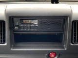 AM/FMラジオチューナーが付いてます。
