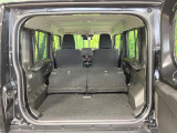 普段のお買い物や通勤、送迎等に十分な荷室スペースを確保しております。セカンドシートを倒すと、大きな荷物の積載も可能です♪