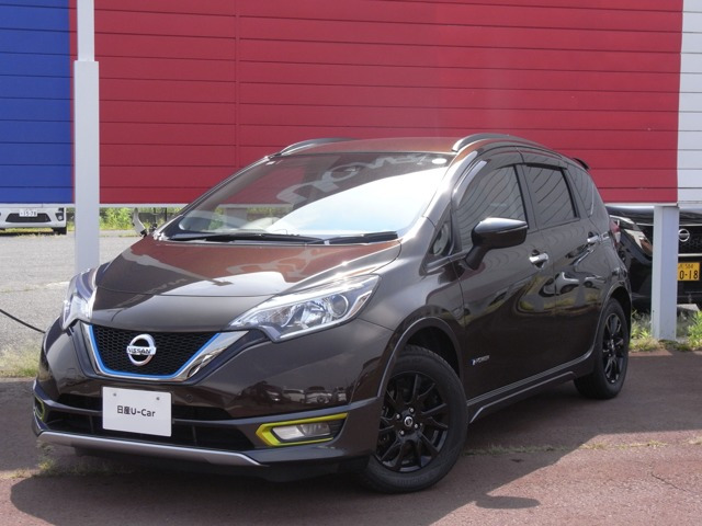 ノート 1.2 e-POWER X FOUR シーギア リミテッド 4WD 