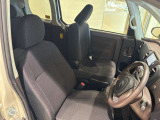 運転する人の体をしっかり支えるシート!