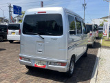 ご納車前には、法定12ヶ月点検相当の点検を実施いたします。プロの整備スタッフが点検をするので、安心して中古車にお乗りいただけます。