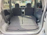 掲載車輛のムーブは軽微の損傷が有りリヤ左のフェンダーを交換しております。但しご使用、走行には問題ありません