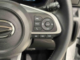 パワーとエコの2つの走行モードの切り替えが可能なステアリングスイッチに加え、高速道路を快適に走行できる全車速追従機能付ACC(アダプティブクル-ズコントロ-ル)スイッチが付いています(^^♪