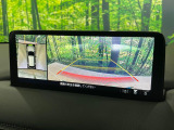 【360°ビューモニター】専用のカメラにより、上から見下ろしたような視点で360度クルマの周囲を確認することができます☆死角部分も確認しやすく、狭い場所での切り返しや駐車もスムーズに行えます。