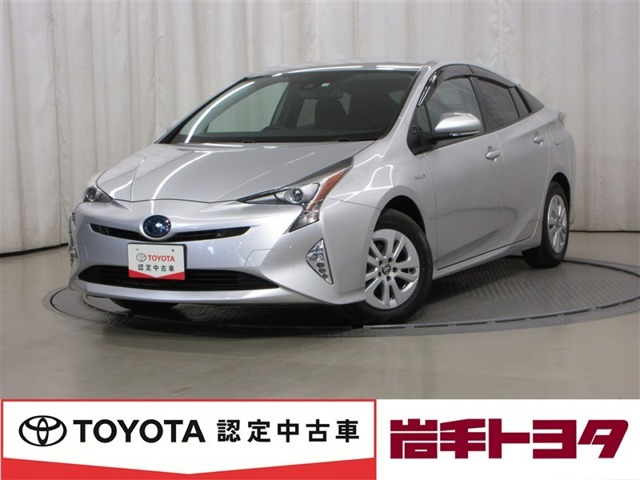 プリウス 1.8 A E-Four 4WD 