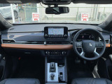 アウトランダー PHEV 2.4 P 4WD サンルーフ