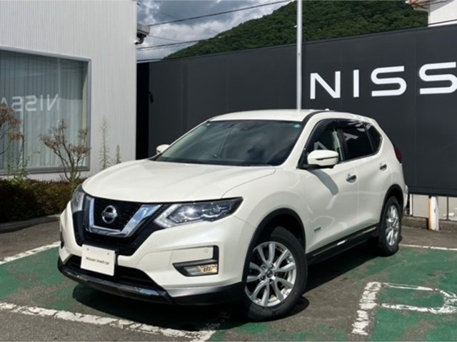 エクストレイル 2.0 20Xi ハイブリッド 4WD 