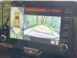 【パノラミックビューモニター】専用のカメラにより、上から見下ろしたような視点で360度クルマの周囲を確認することができます☆死角部分も確認しやすく、狭い場所での切り返しや駐車もスムーズに行えます。