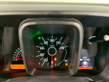 見やすいメーター回りで、運転に集中することができます!