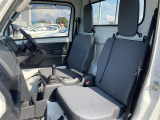 みなさまのお車選びのお手伝いをさせてください!スタッフ一同心よりご来店、お問い合わせをお待ちしております!