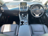 NX 200t バージョンL 