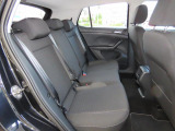 ISOFIX(イソフィックス)基準適合チャイルドシート固定装置!!安心楽々で対応チャイルドシートが取付できます。