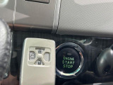 【パワースライドドア】スマートキーや運転席のスイッチでスライドドアの開閉が可能♪電動だから力を入れてドアを開ける必要が無く、小さいお子様でも、重い荷物を持っている時もラクに開け閉めできます♪