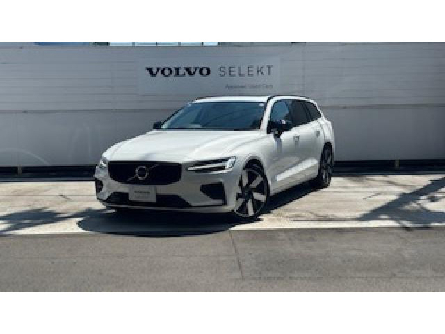 V60ウルトラ T6  AWD プラグインハイブリッド 4WD