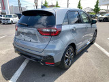 気になるお車があれば是非お問い合わせください。ご来店納車、ご自宅への配送納車等お客様のご都合に合わせたご対応をさせていただきます。