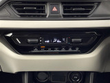 気になる車はすぐにお問い合わせください!画面右側の0066から始まる無料ダイヤルからお問い合わせ下さい!専門スタッフがお車のご質問にお答えいたします!