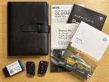 ■禁煙車 ■新車時保証書 ■取扱説明書 ■ナビ、オーディオ取説 ■ドラレコ取説 ■スペアキー ■TVキャンセラー ■ディーラー点検記録簿(R03、04、06)