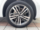 新車展示車同様の状態です。