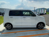 中古車の基本保証(期間は1年間・走行距離は無制限)のホット保証がついております。安心してご購入ください。※中古車保証は車両価格￥400.000-以上からになります。