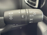 【オートライト(AUTO)】外の明るさをシステムが感知して、自動でヘッドライトが点灯します!ヘッドライトをつけ忘れを防ぐ便利機能です。
