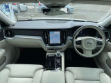 V60 ウルトラ T6  AWD プラグインハイブリッド 4WD 