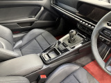 7速MT 3.0L水平対向6気筒ツインターボエンジン 最高出力385ps 最大トルク450Nm