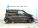 全長339cm、幅147cm、高さ165cmのお車になります。