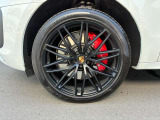 21インチ RS Spyder Design ホイール(サテンブラック塗装)ポルシェ クレスト(フルカラー)