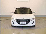 「自動車保険」と「あんしん特典」がひとつになったHondaのお店ならではの保険プランです。お客様のカーライフにより一層の安心をプラスします。