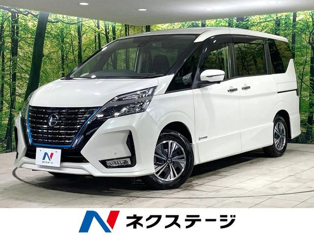 セレナ 1.2 e-POWER ハイウェイスター V 