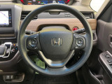 【ステアリングスイッチ】運転中、前方から目線をそらすことなく、オーディオ等の操作が可能な便利機能!安心&快適なドライブを演出してくれます♪