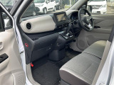 みなさまのお車選びのお手伝いをさせてください!スタッフ一同心よりご来店、お問い合わせをお待ちしております!