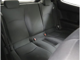 <車内>お友達と一緒に行くお買い物でも、荷室があるので、帰りもゆったり帰れそうですね。お子様と一緒のお出掛けでも役立ちそうです。